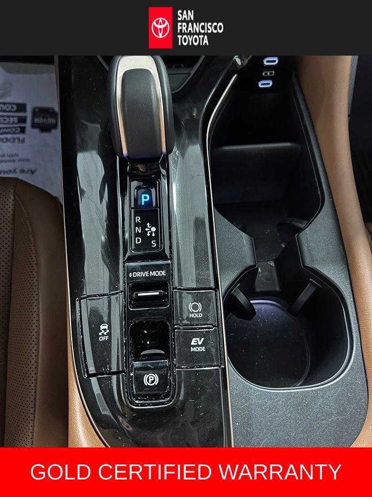 Certified 2025 Toyota Crown Signia w/ Advanced Technology Package AWD/4WD image 28