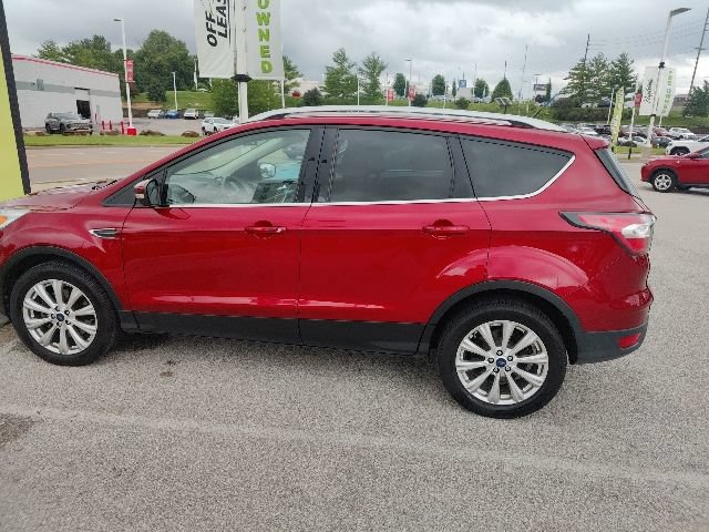 Used 2017 Ford Escape Titanium FWD image 8