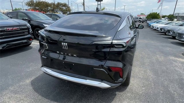 New 2025 Buick Envista Avenir image 9