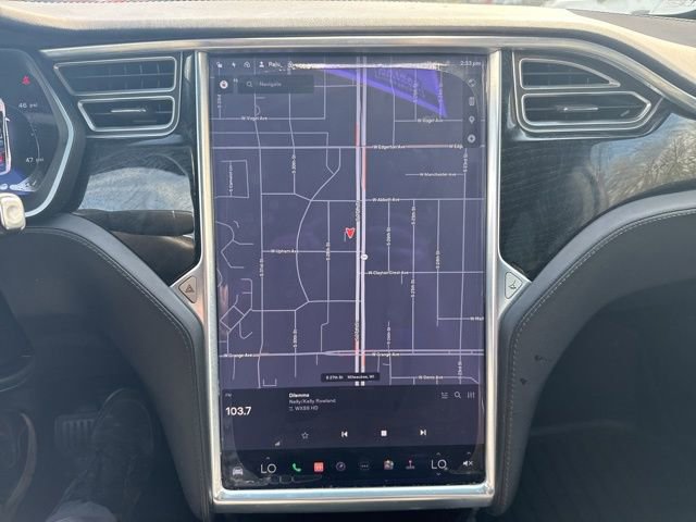 Used 2016 Tesla Model X 75D image 33