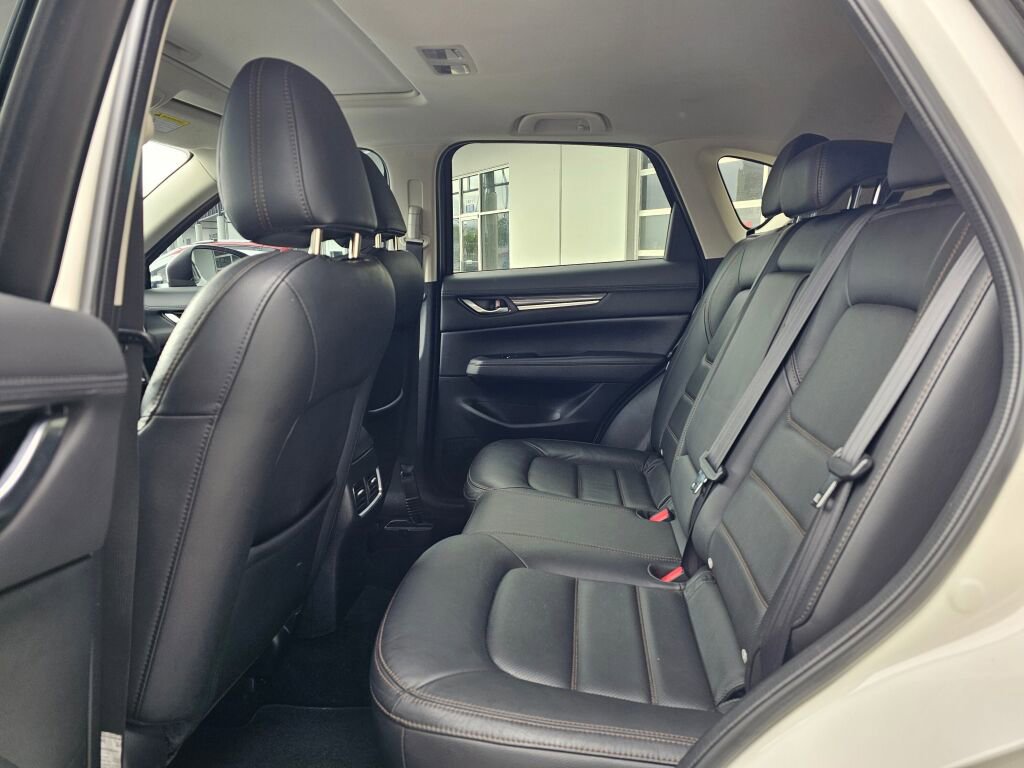 Used 2020 MAZDA CX-5 Grand Touring AWD/4WD image 18