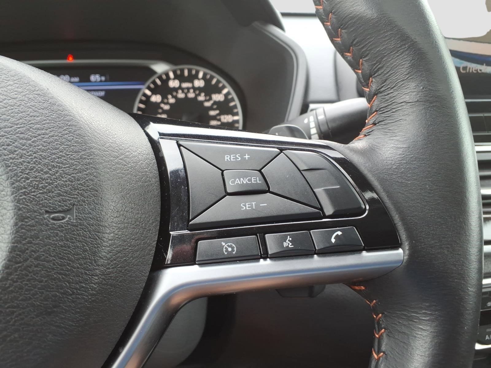 Used 2023 Nissan Altima 2.5 SR w/ SR Premium Package image 22