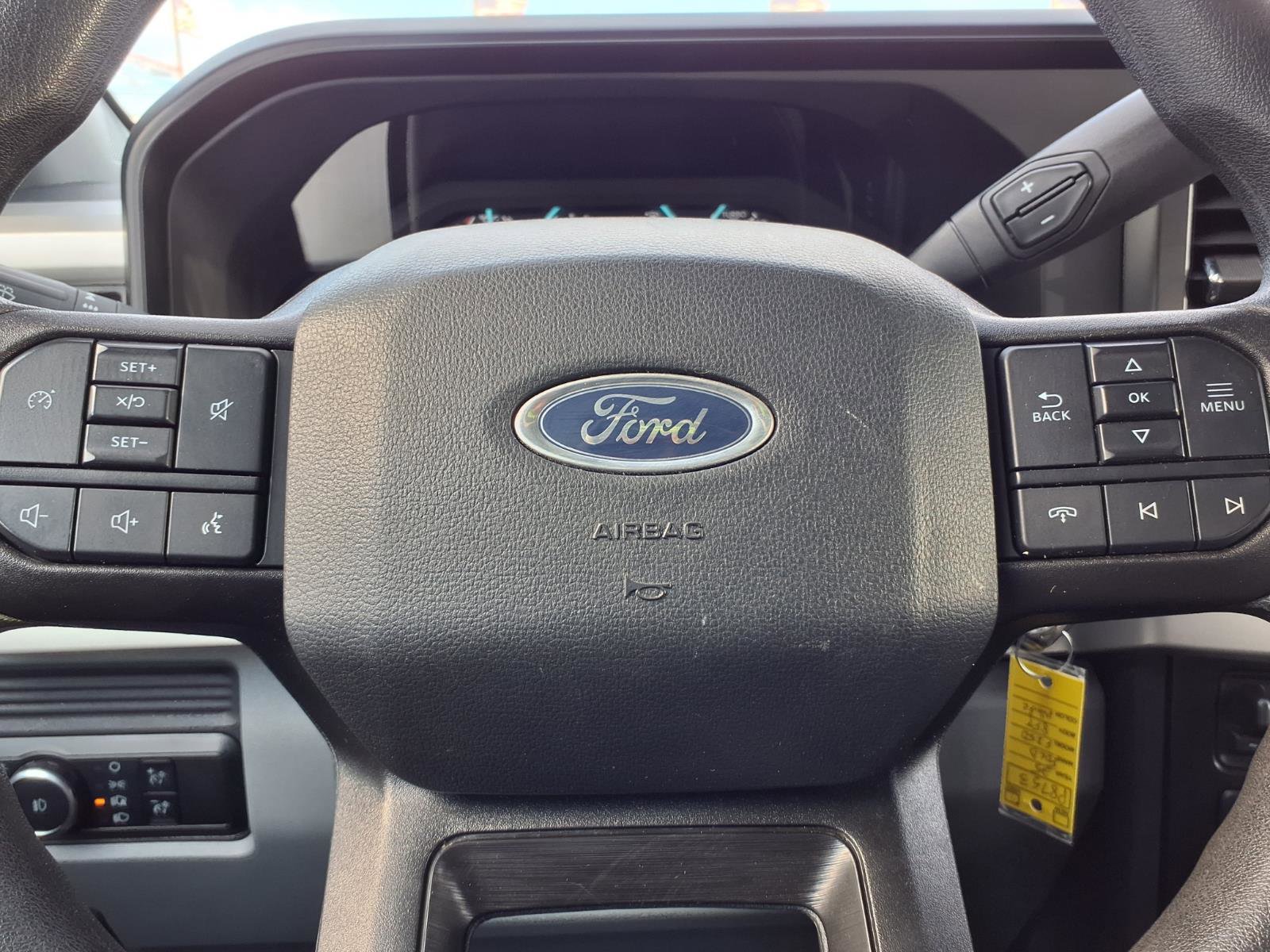 Used 2025 Ford F250 XLT image 12