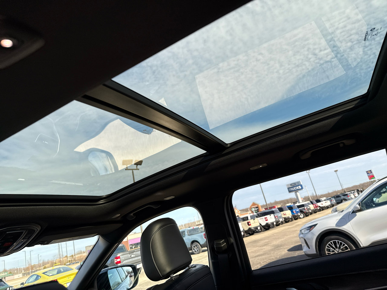 New 2025 Jeep Grand Cherokee L Limited image 29