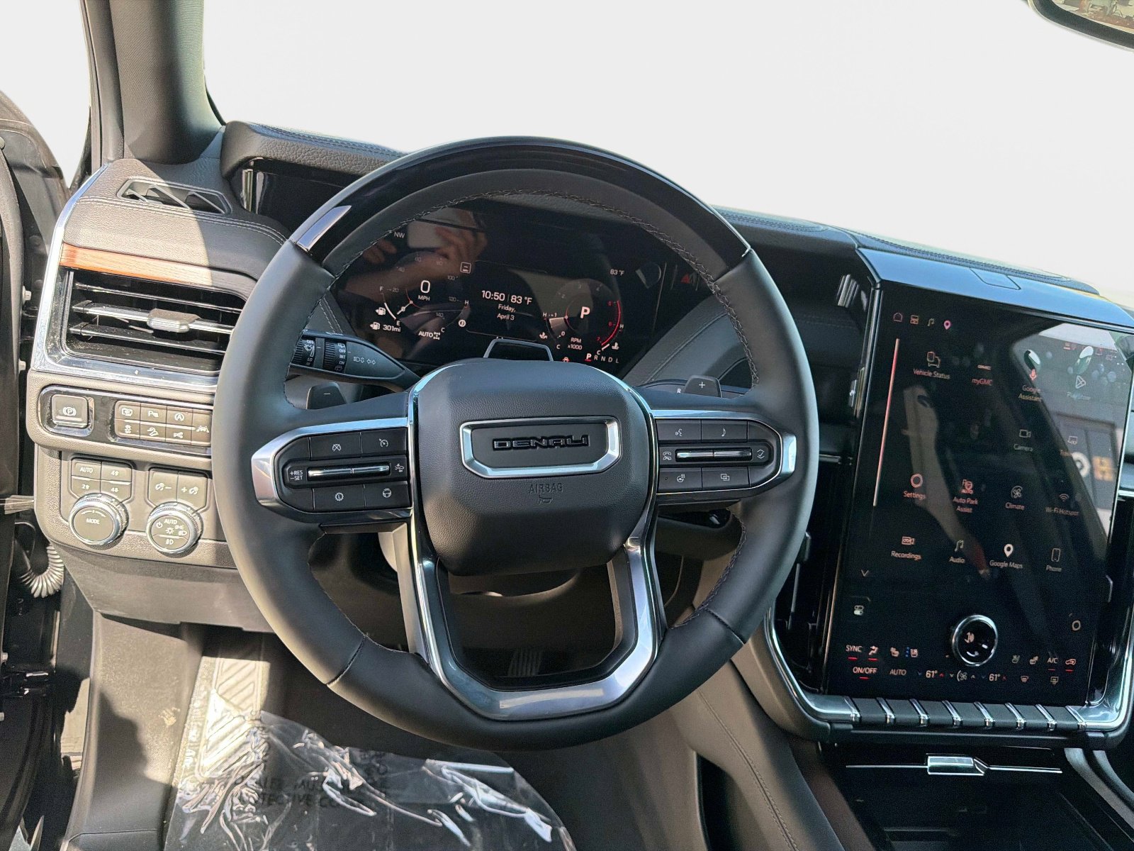 Used 2026 GMC Yukon Denali w/ Advanced Technology Package image 42