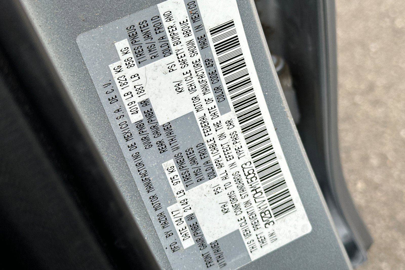 Used 2017 MAZDA MAZDA3 Touring w/ Popular Equipment Package image 28