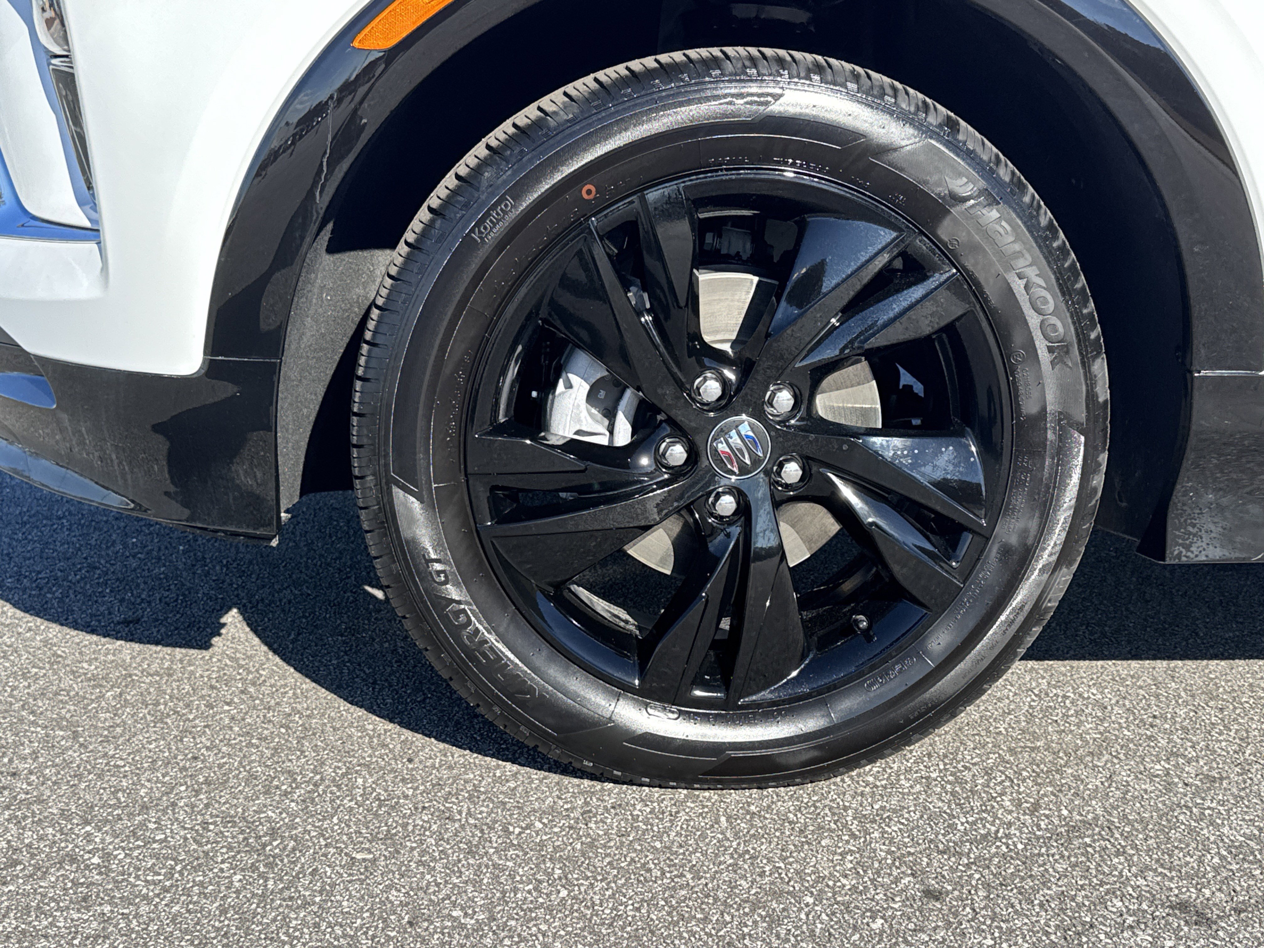 Used 2026 Buick Encore GX Sport Touring w/ Comfort Package image 13