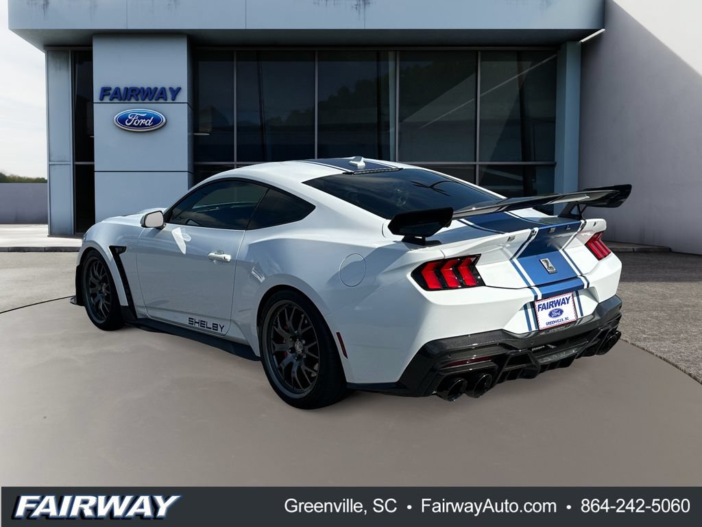 Used 2026 Ford Mustang GT Premium w/ GT Performance Package RWD image 4