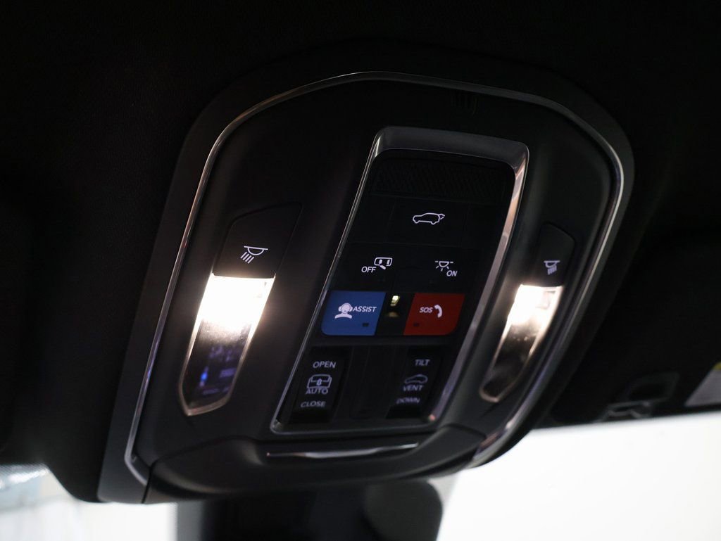 New 2025 Jeep Grand Cherokee L Laredo w/ Luxury Tech Group I image 33