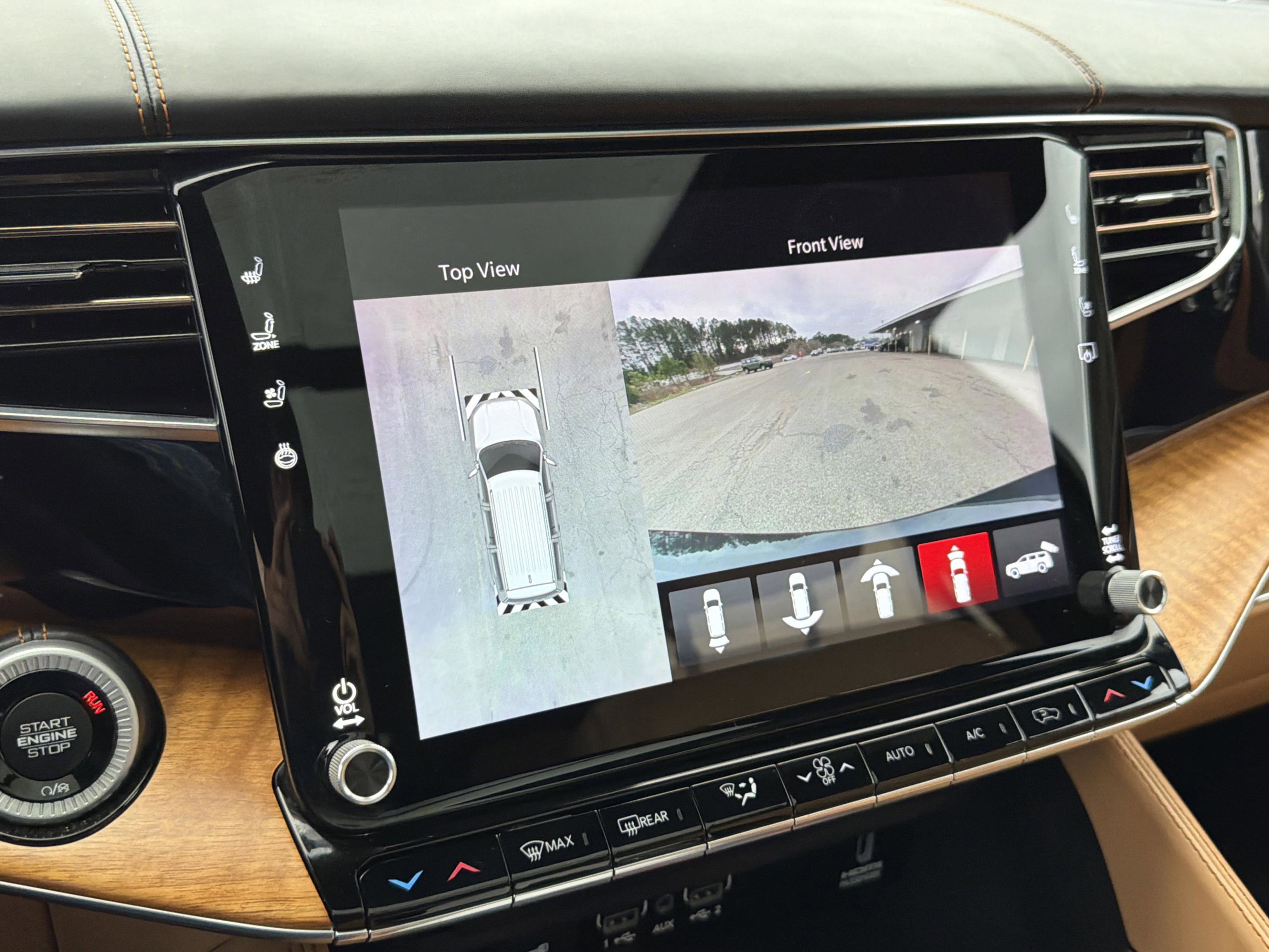 Used 2022 Jeep Grand Wagoneer Series III w/ Flexible Seating Group image 33