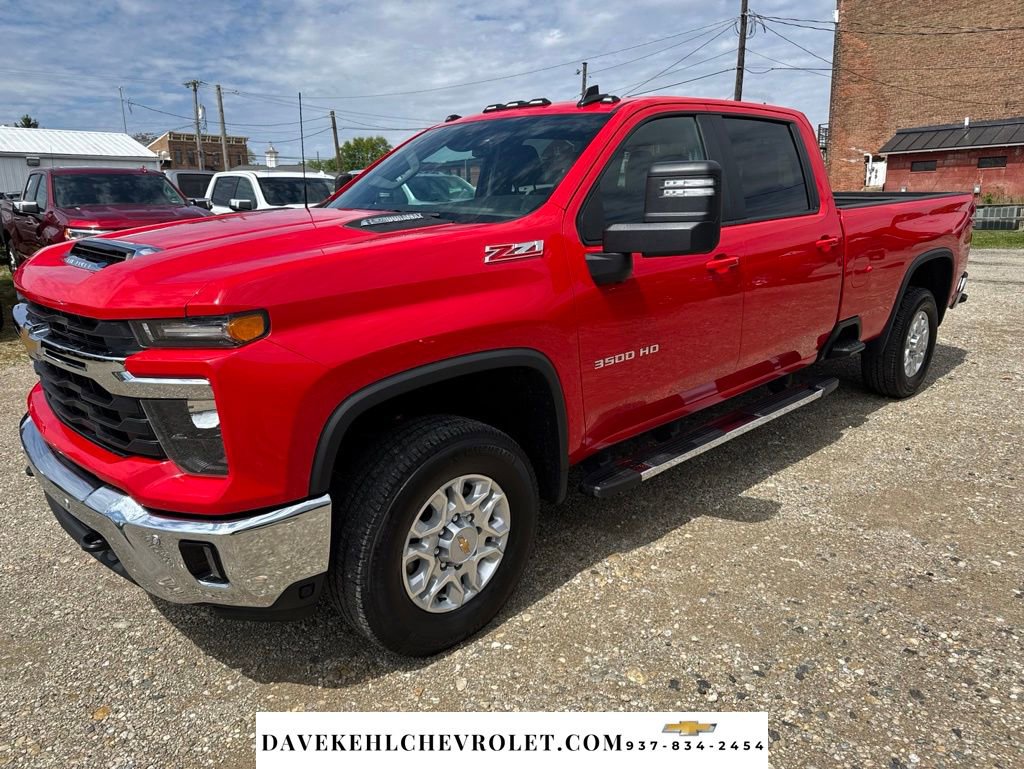 Used 2025 Chevrolet Silverado 3500 LT w/ All Star Edition AWD/4WD image 1