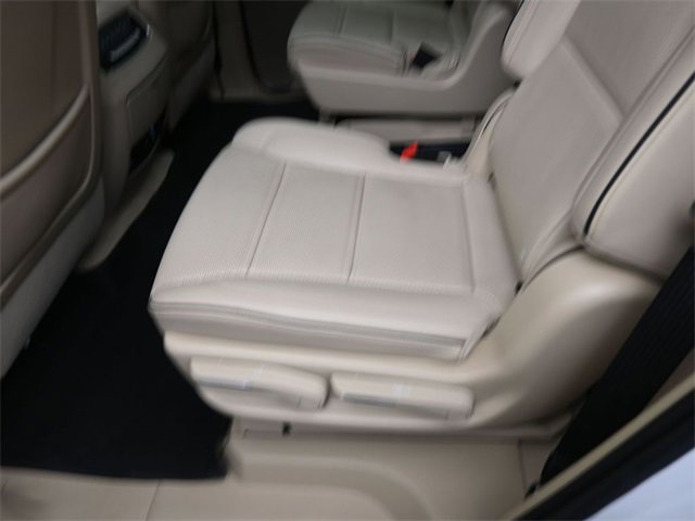 Used 2023 Cadillac Escalade Premium Luxury image 23