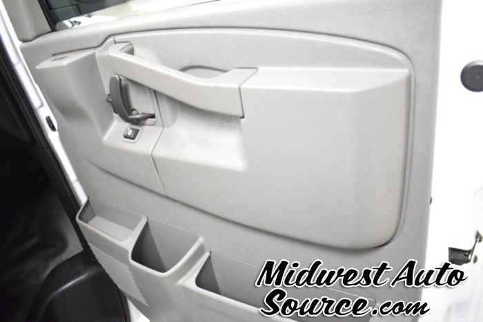 Used 2018 Chevrolet Express 2500 LS w/ Driver Convenience Package RWD image 29