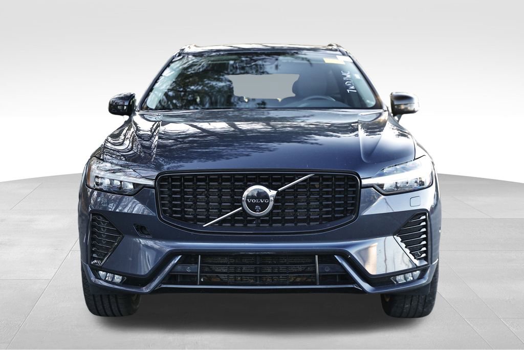 Used 2024 Volvo XC60 B5 Plus image 7