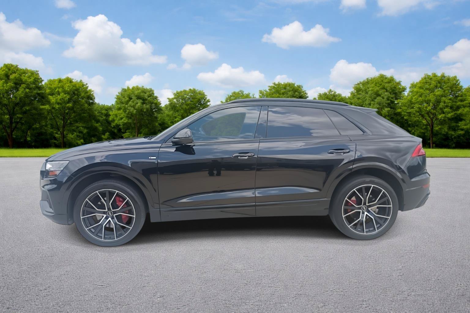 Used 2021 Audi Q8 Prestige AWD/4WD image 4