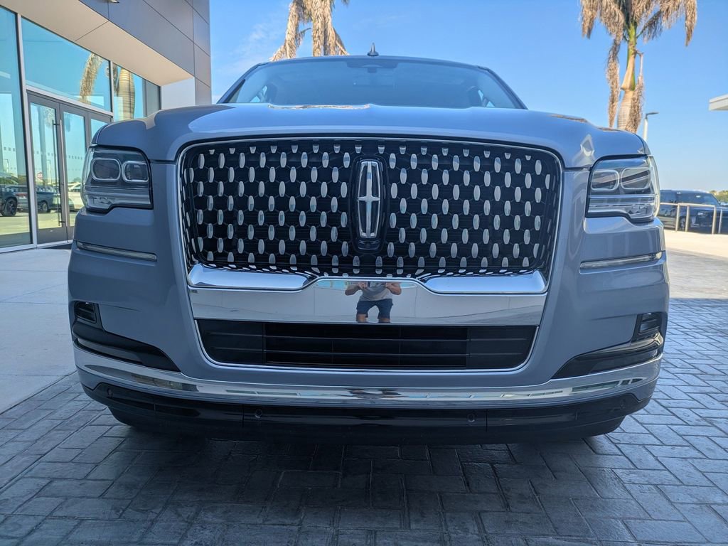 Certified 2022 Lincoln Navigator Black Label AWD/4WD image 10