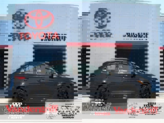 Used 2024 Toyota Corolla LE image 1