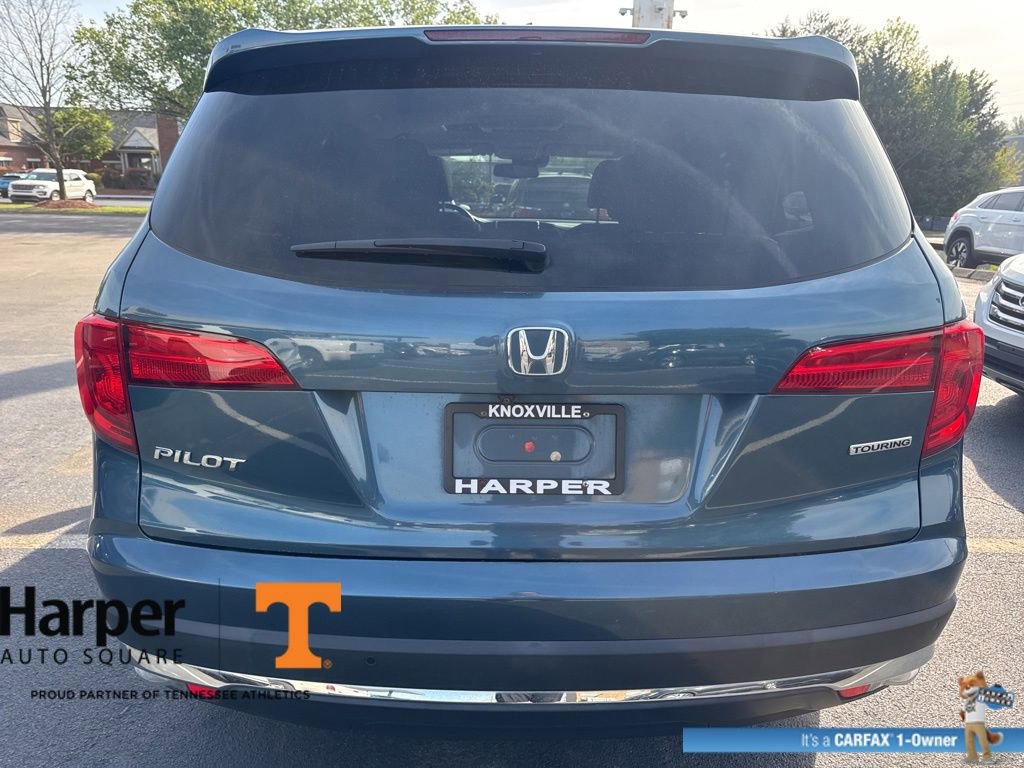 Used 2017 Honda Pilot Touring image 4