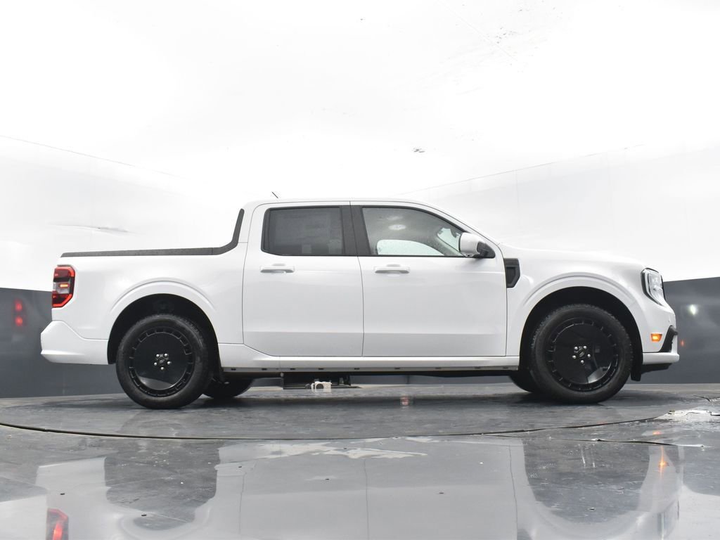 New 2025 Ford Maverick Lobo image 31