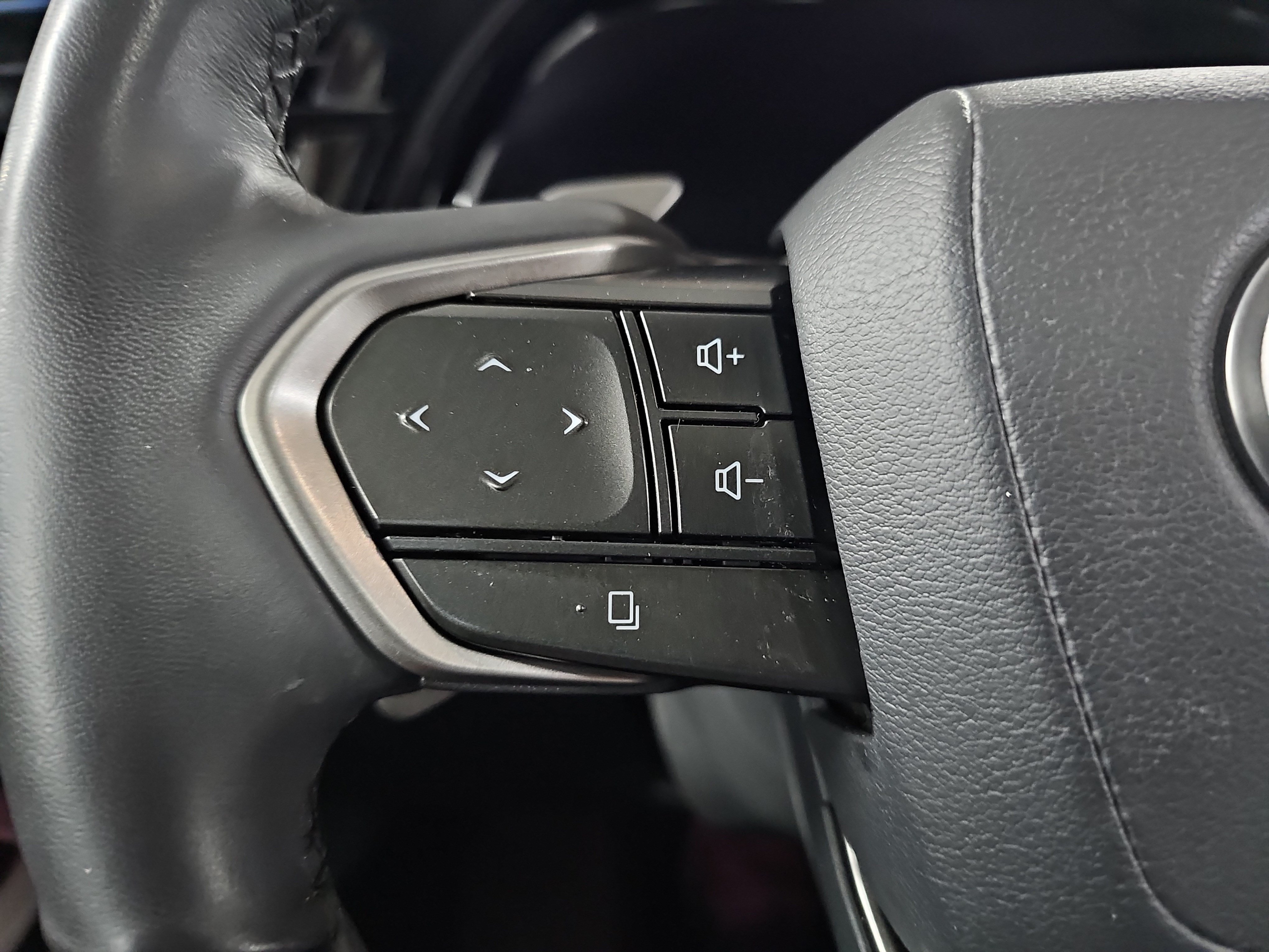 Used 2024 Lexus RX 350 Premium Plus w/ Convenience Package FWD image 18