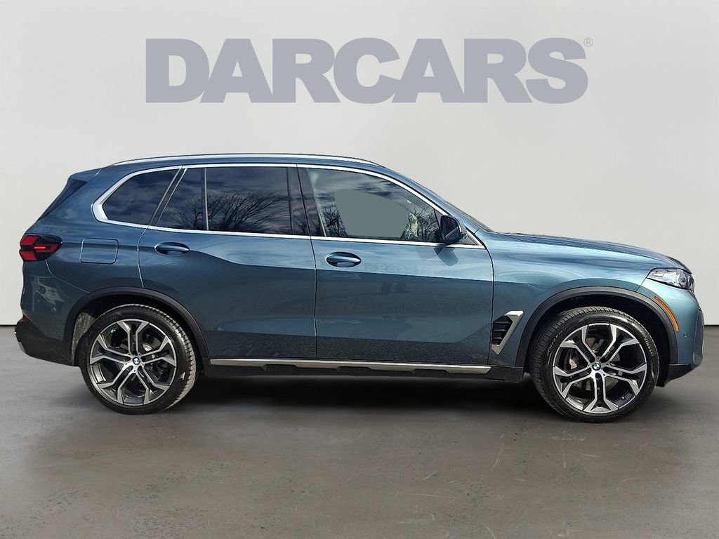 Certified 2025 BMW X5 xDrive40i w/ Premium Package image 7