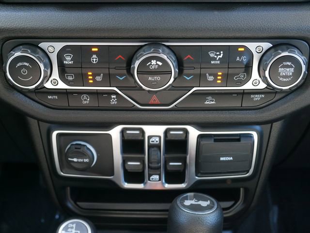 Used 2024 Jeep Wrangler Sport S image 18