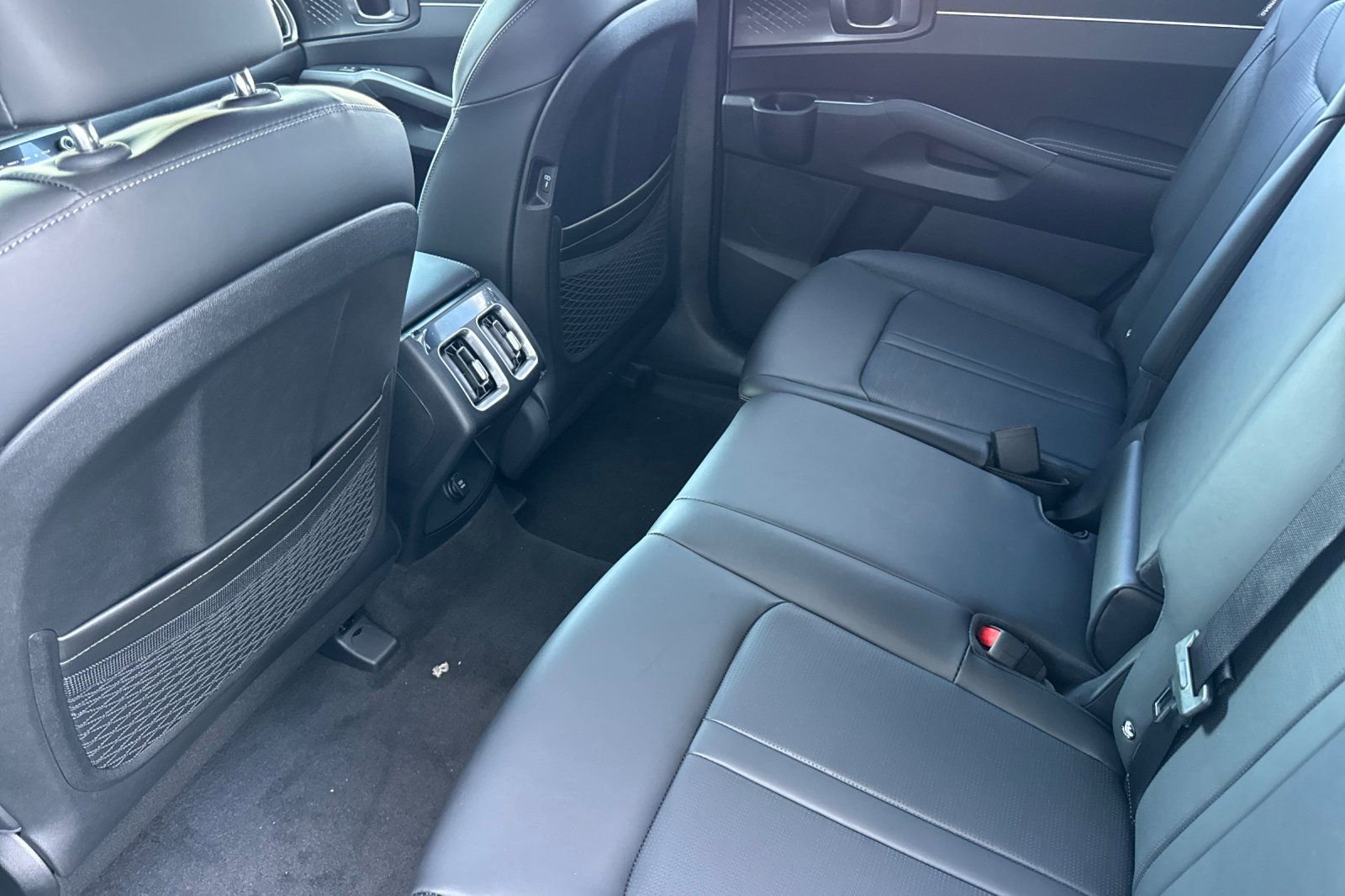 New 2026 Kia Sorento EX image 12