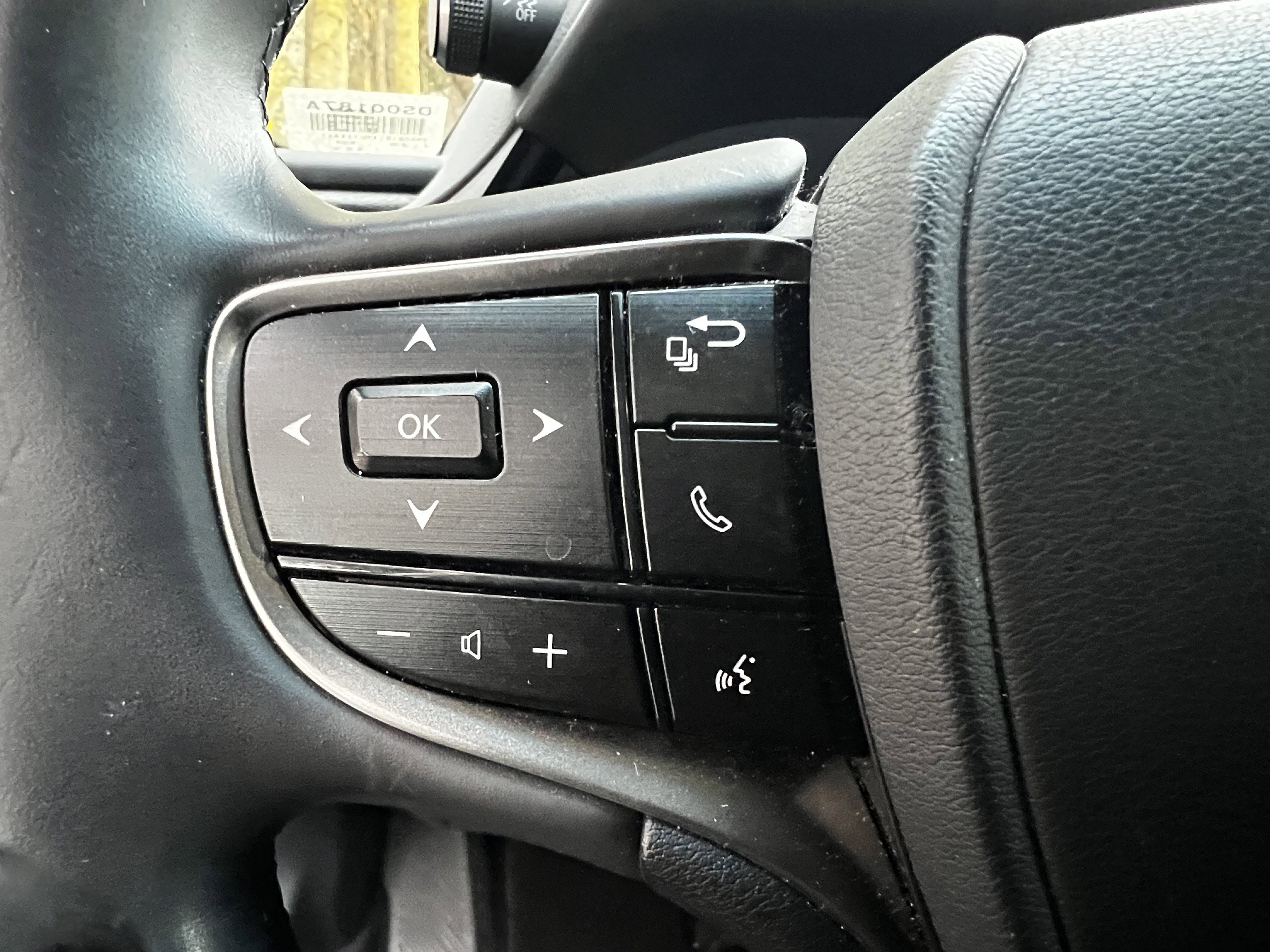 Certified 2022 Lexus ES 350 w/ Premium Package image 19