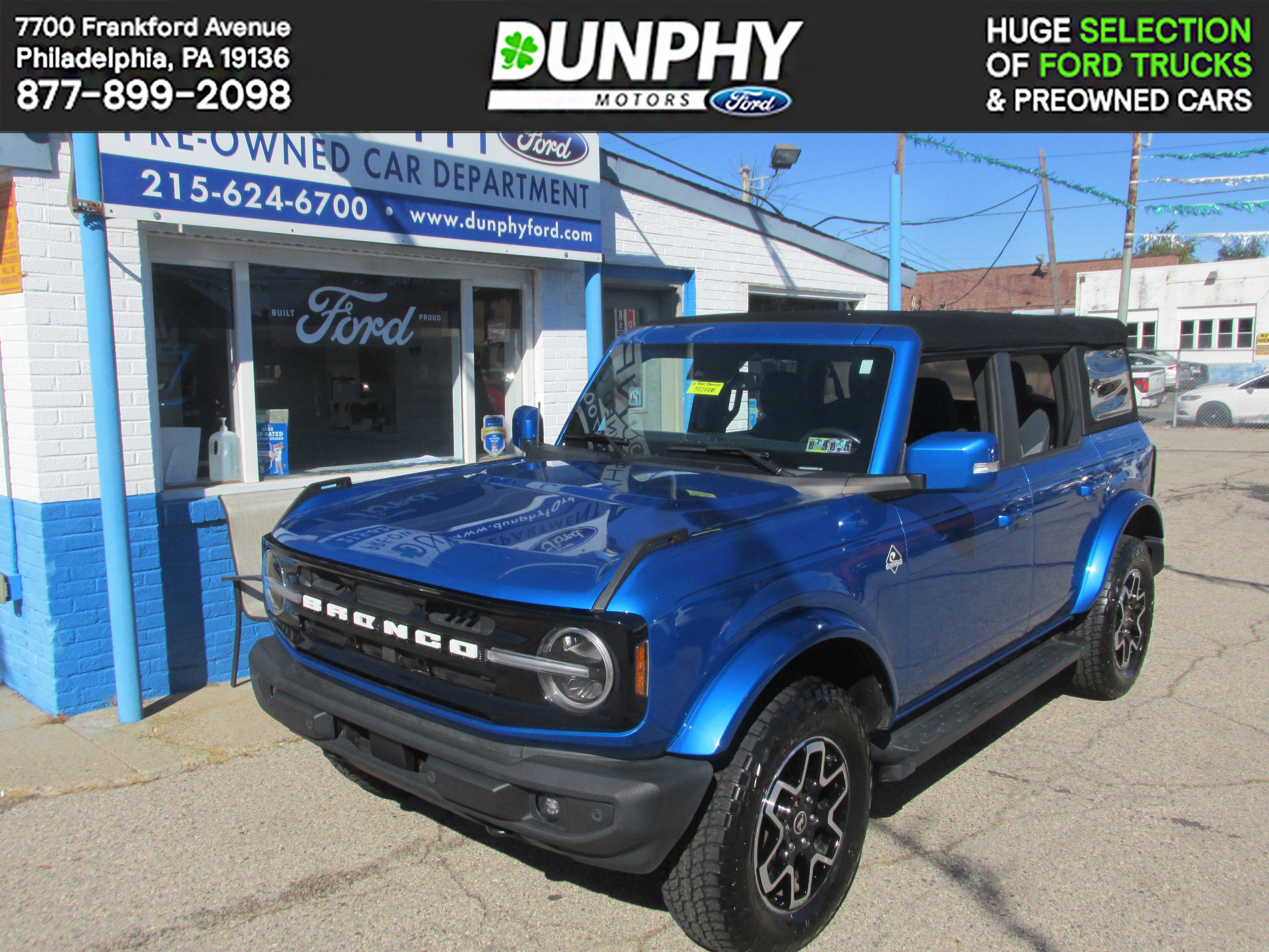 Used 2022 Ford Bronco Outer Banks image 1