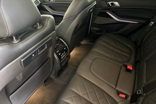 Used 2023 BMW X5 sDrive40i w/ Premium Package image 11