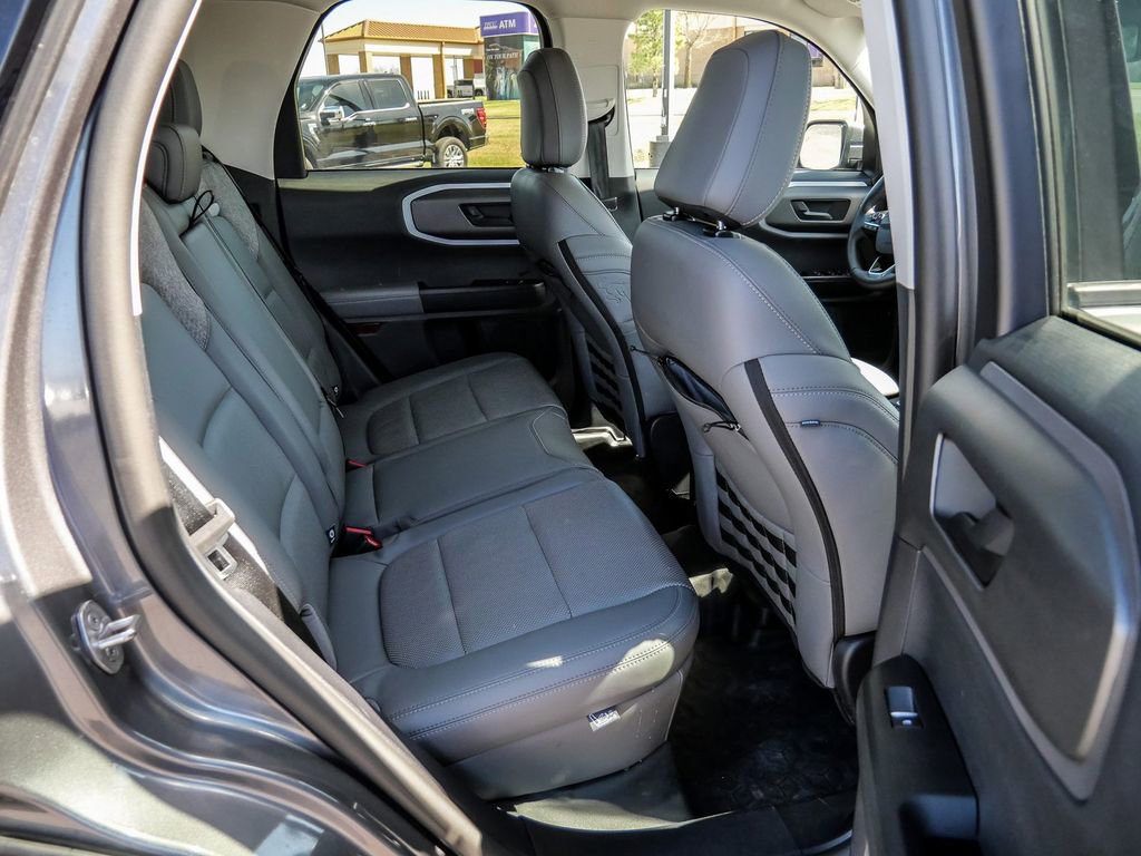 Used 2025 Ford Bronco Sport Badlands image 19