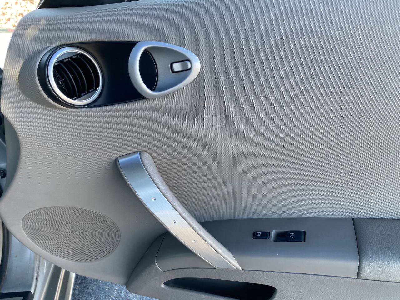 Used 2003 Nissan 350Z Touring RWD image 30