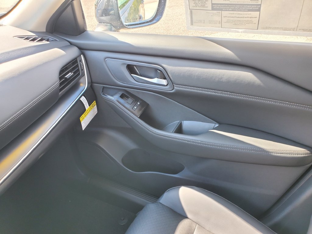 New 2026 Nissan Rogue Dark Armor FWD image 34