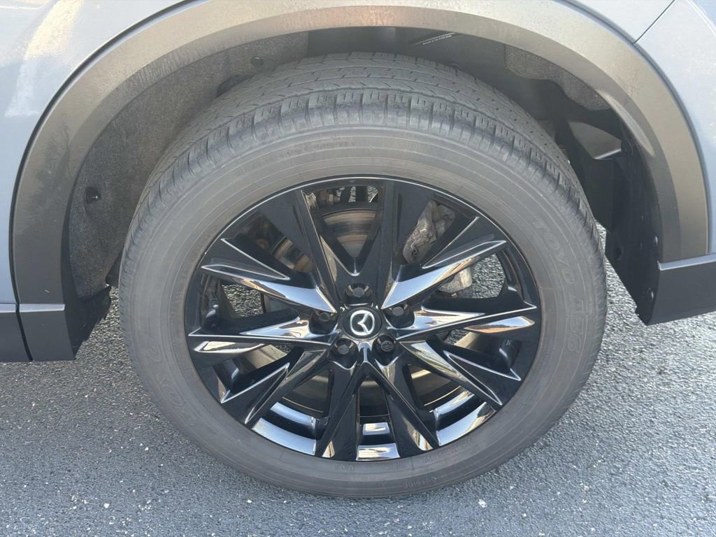 Used 2023 MAZDA CX-5 Carbon Edition image 12