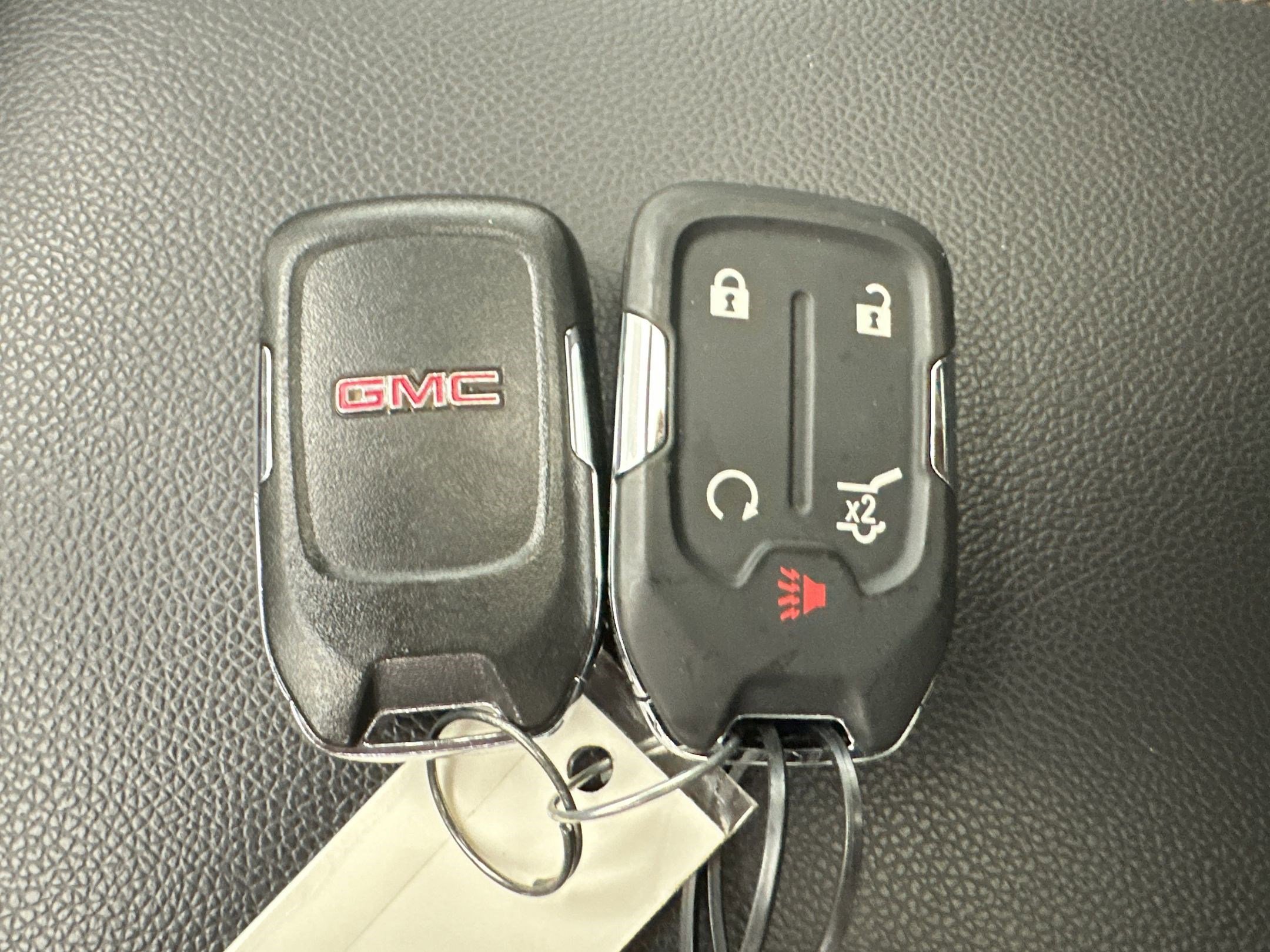 Certified 2023 GMC Acadia AT4 w/ Technology Package AWD/4WD image 35