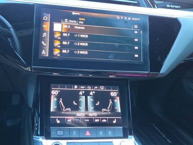 Used 2022 Audi e-tron Premium w/ Towing Package AWD/4WD image 66