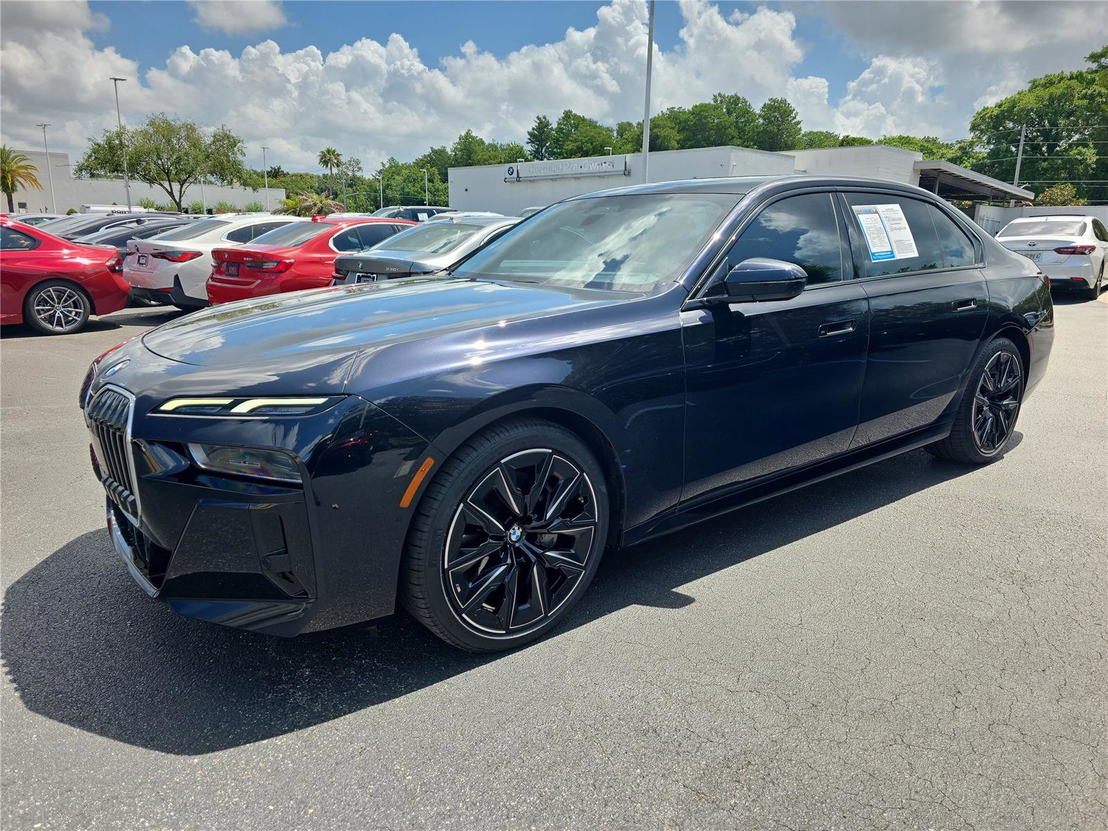 Certified 2023 BMW 740i RWD image 6