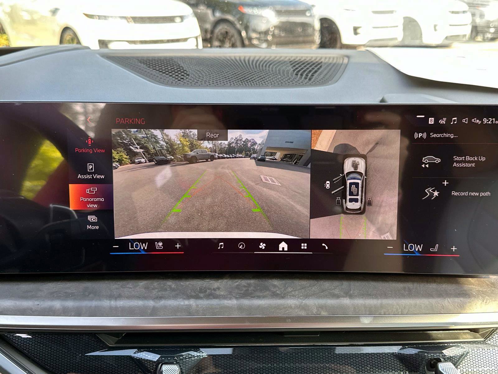 New 2026 BMW X7 xDrive40i w/ Premium Package image 16
