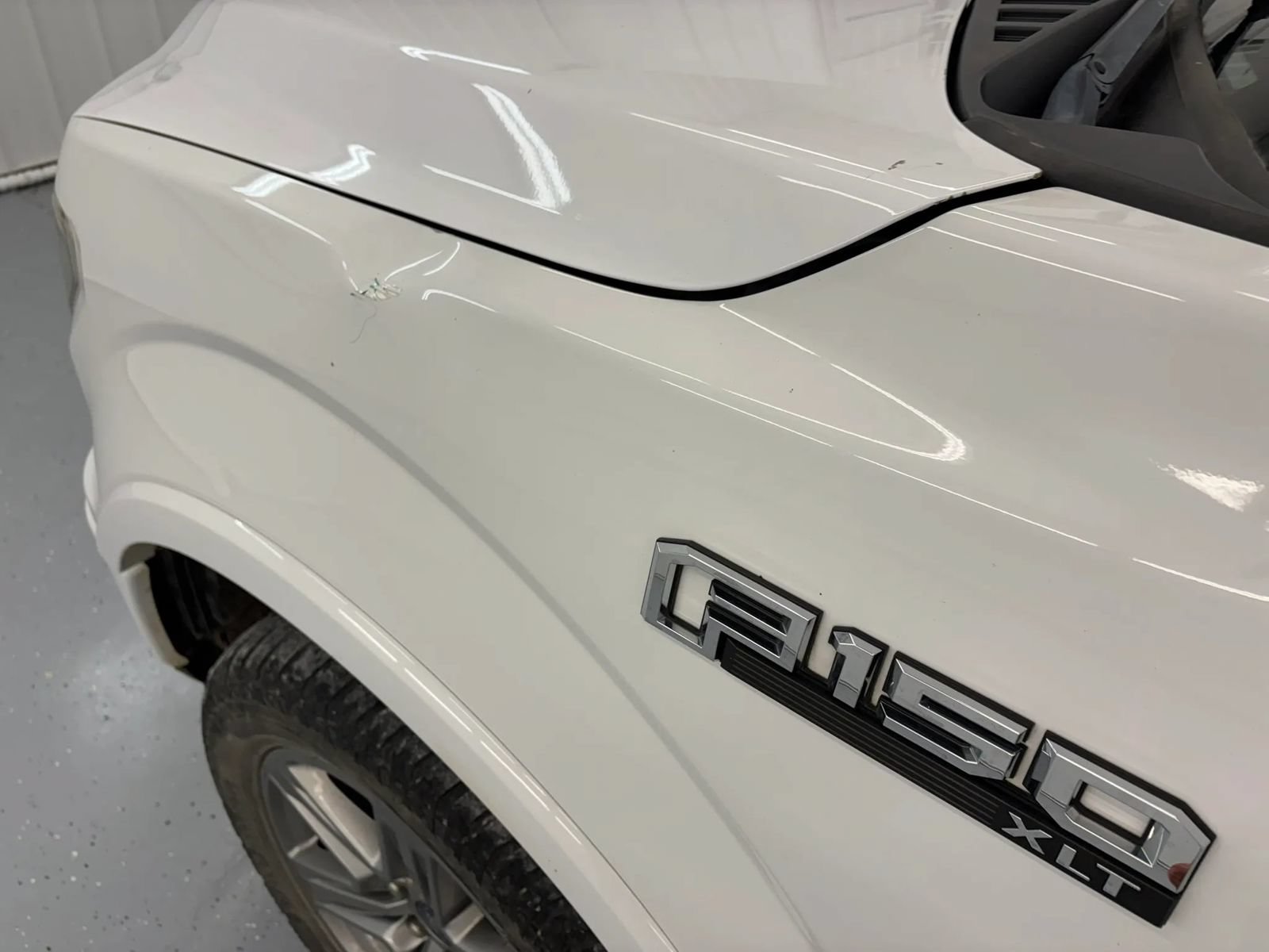 Used 2019 Ford F150 XLT w/ Equipment Group 302A Luxury AWD/4WD image 17