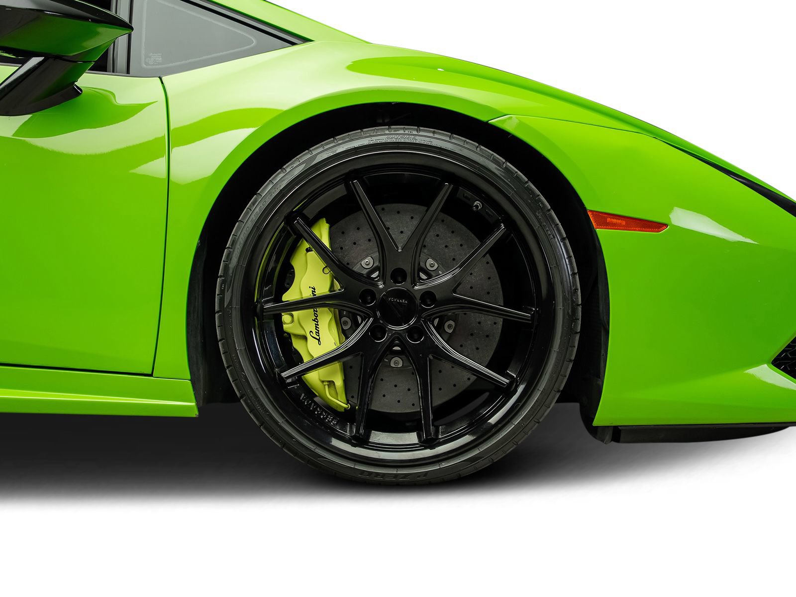 Used 2015 Lamborghini Huracan LP 610-4 AWD/4WD image 27