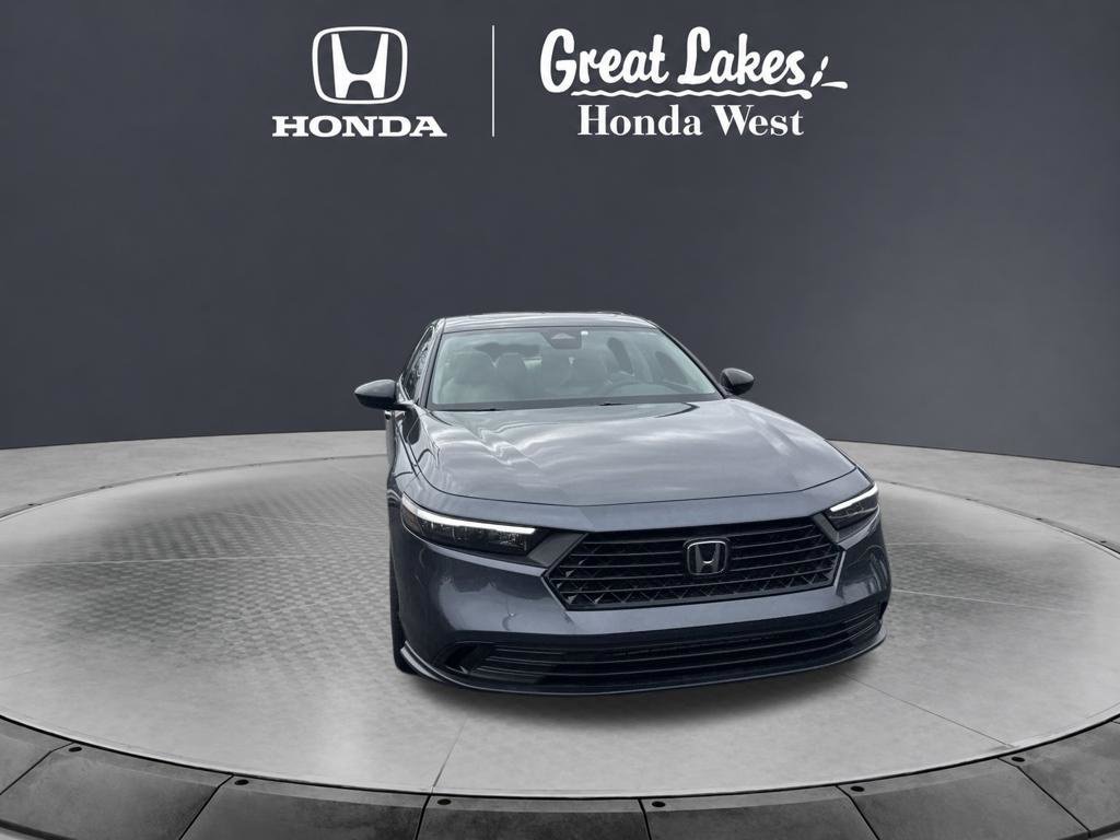 Used 2025 Honda Accord SE image 3