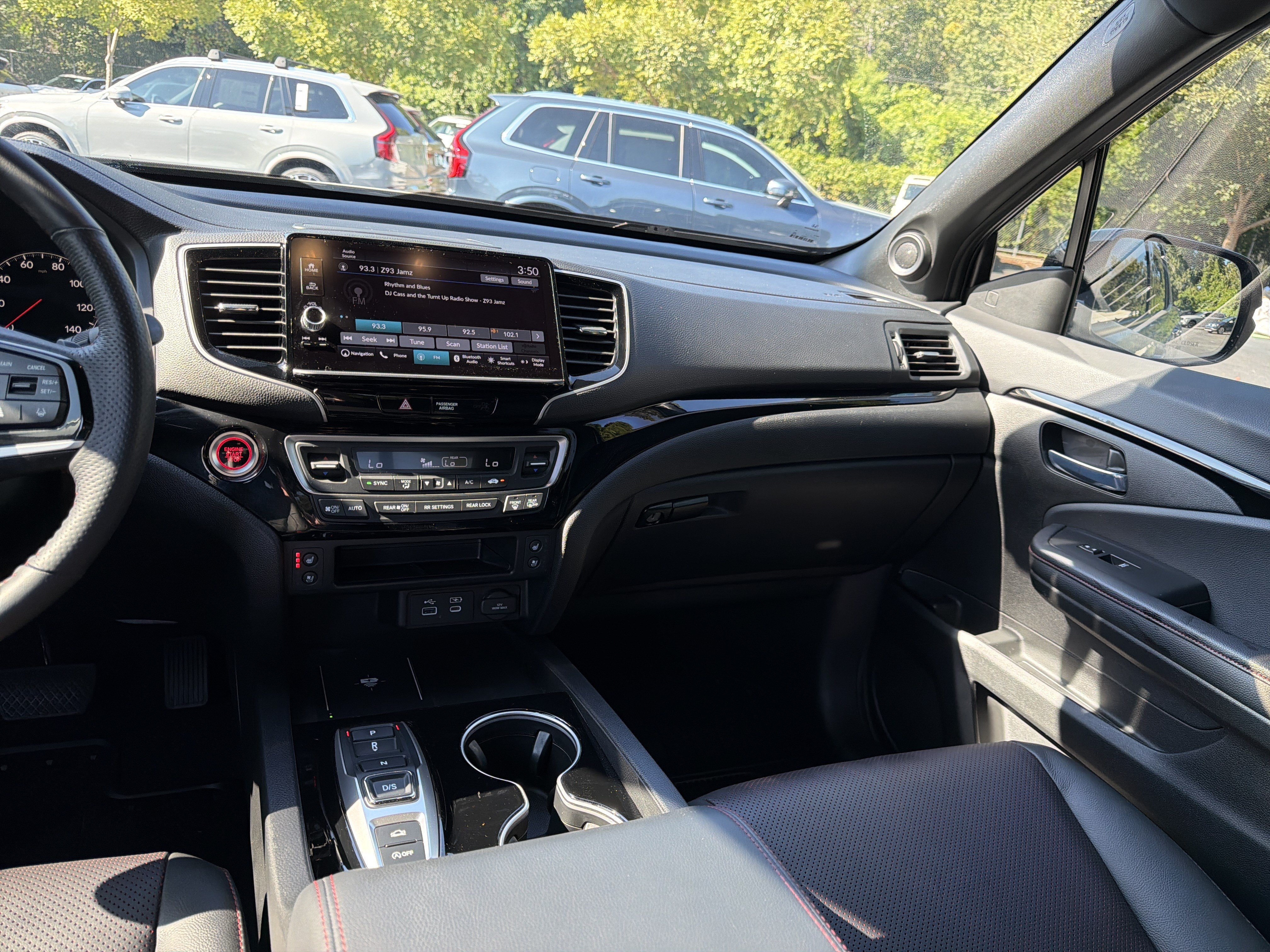Used 2025 Honda Ridgeline Black Edition image 31