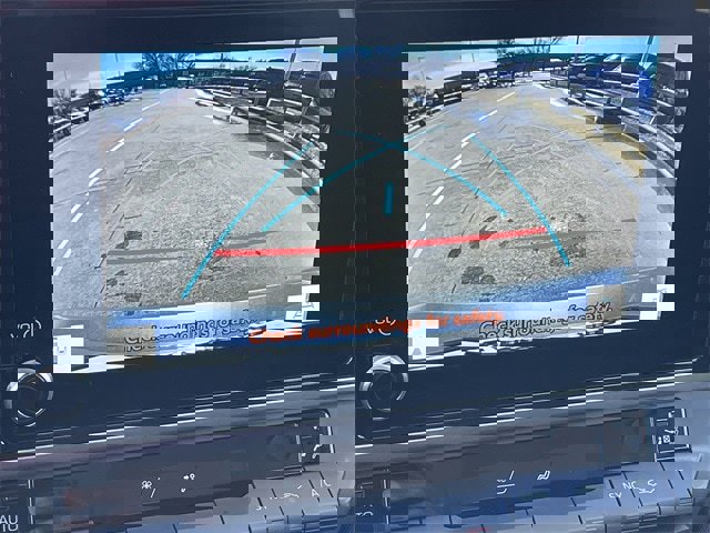 Used 2025 Toyota Camry LE image 19