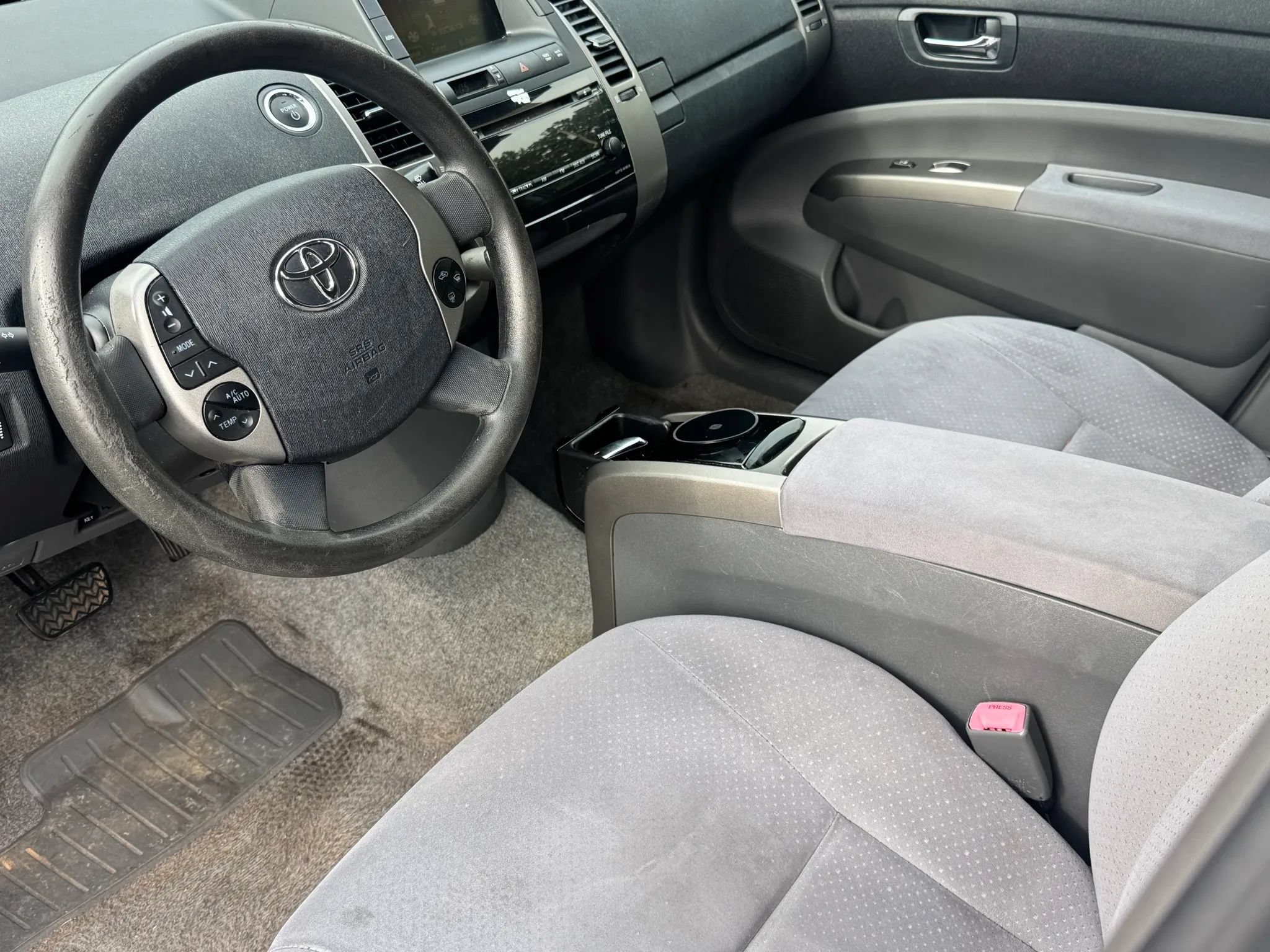 Used 2007 Toyota Prius w/ Pkg 1 FWD image 13