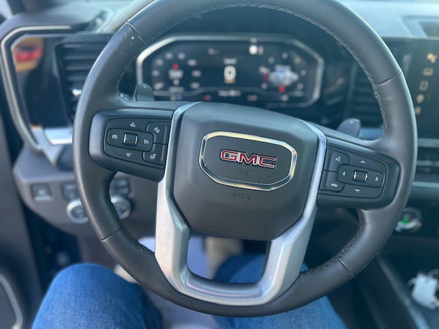 Used 2023 GMC Sierra 1500 SLT w/ SLT Premium Package image 21