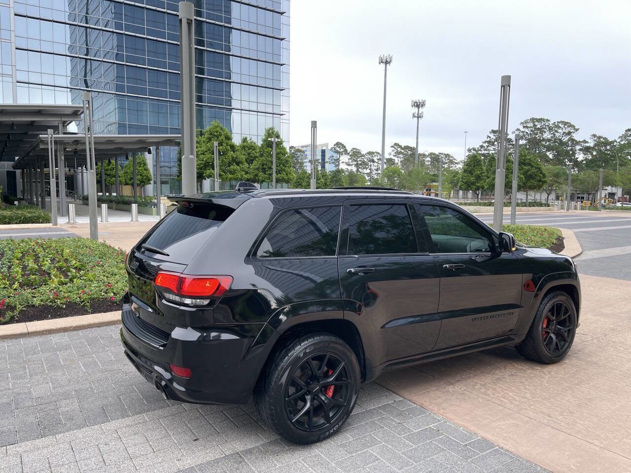 Used 2021 Jeep Grand Cherokee SRT AWD/4WD image 26