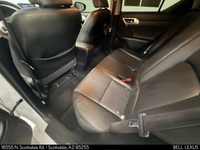 Used 2013 Lexus CT 200h w/ Premium Pkg w/Navigation FWD image 13