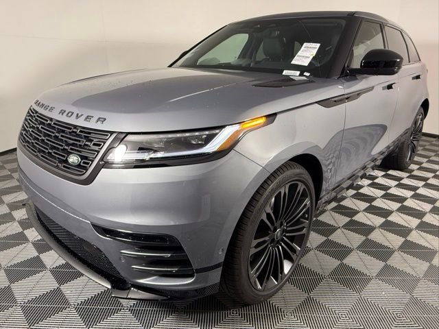 New 2026 Land Rover Range Rover Velar Dynamic SE image 3