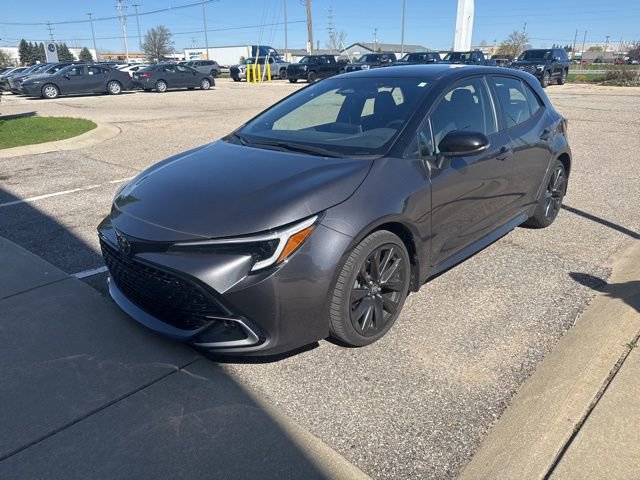 Used 2023 Toyota Corolla XSE FWD image 4