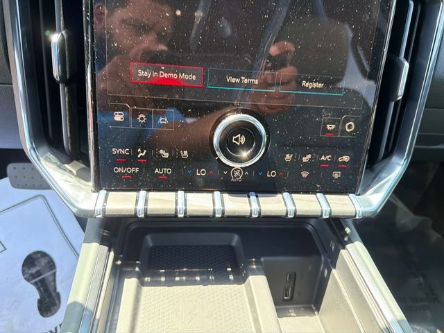 New 2026 GMC Acadia AT4 w/ Luxury Package AWD/4WD image 22